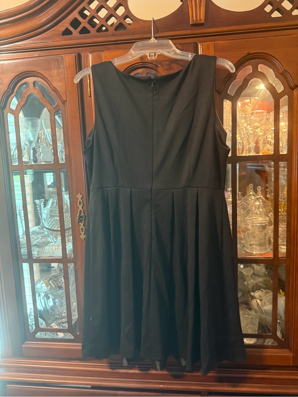 Elle Black Sleeveless Fit-and-Flare Dress - Picture 2 of 3